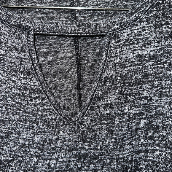 Bobbie Brooks Women’s T-Shirt Size 2X Gray Short Sleeve Top Key Hole Plus Size - Picture 6 of 9